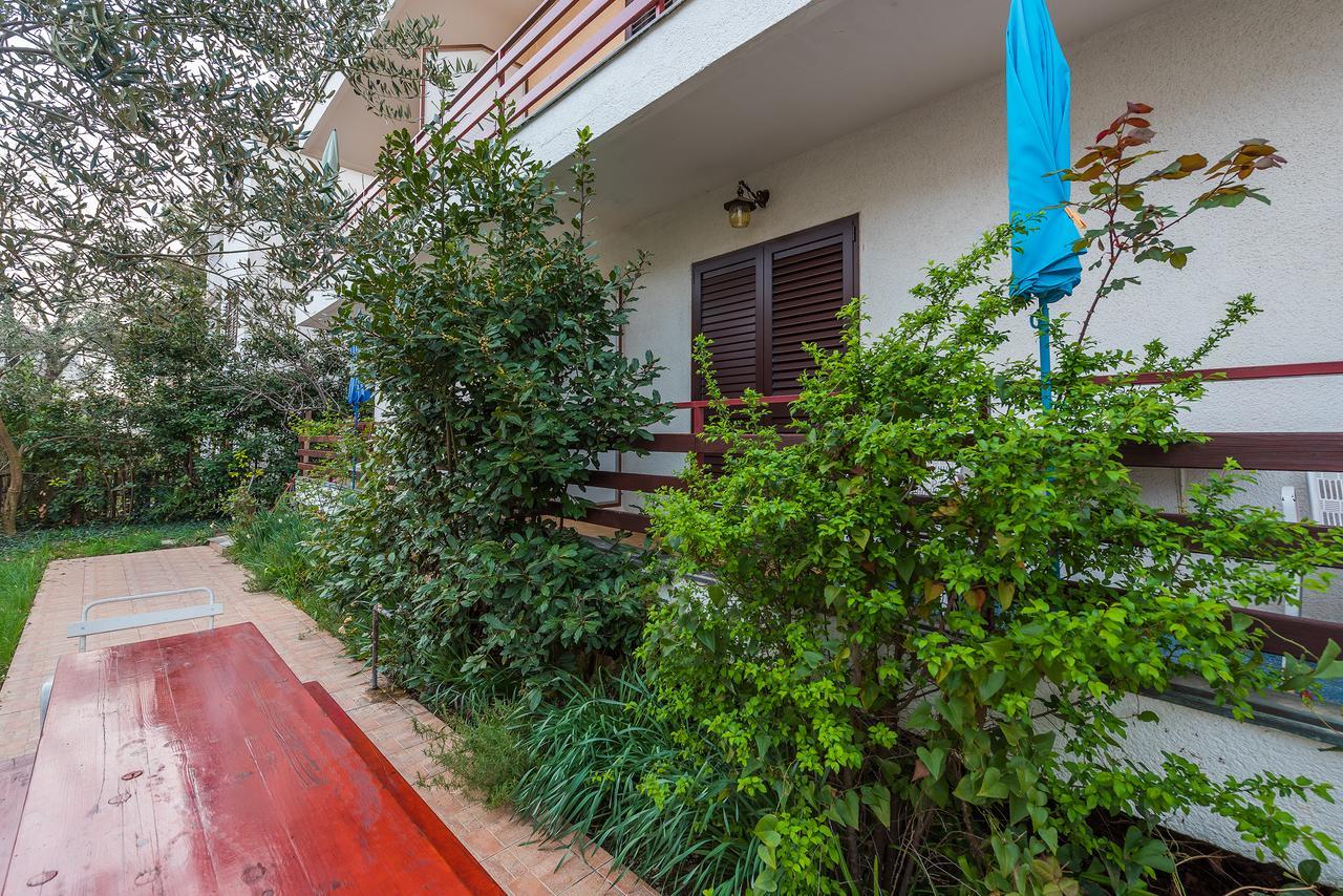 Apartments Boris Vodice Luaran gambar